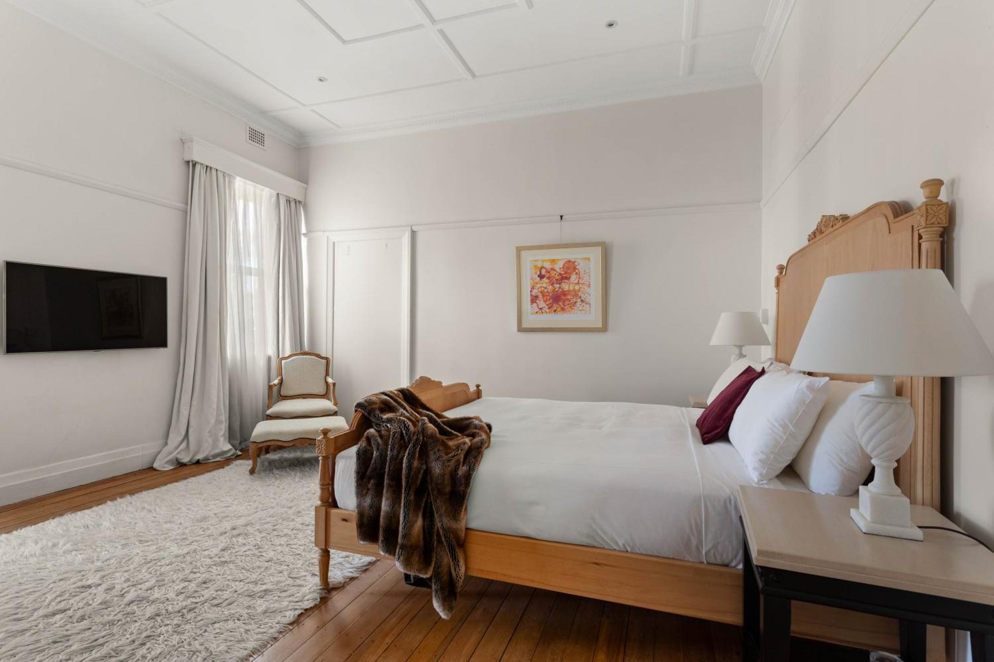 The Robertson Hotel Екстериор снимка